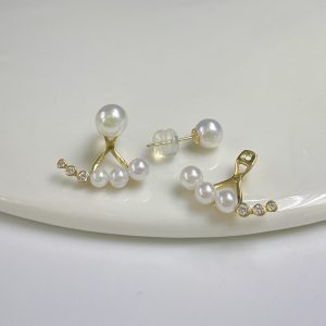 日本Akoya Baby 珍珠耳環