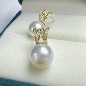 天然鑽石南洋珍珠耳環