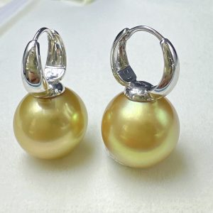 濃金南洋珍珠耳環